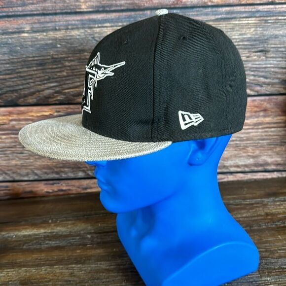 New Era Florida 59Fifty Marlins Fitted Cap sz7-1/4 - Picture 4 of 7